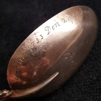 Anno 1713 den 24 november is Antje Jakobs gebooren

DJ