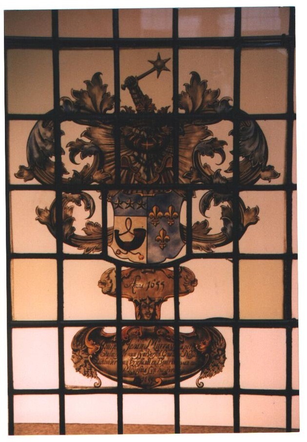 Anno 1655

 Jehan Murray capiteyn stalmeester van syne  graaf van Nassau stadthouder van Vrieslandt en Beatrix van Meynsma syn huijsvrou 

1655